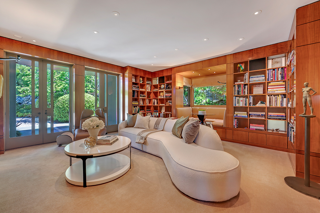 Late Collector Chara Schreyers Masterpiece Of A Home Dubbed Art House Asks 8 3m 83 Mt Tiburon Mls 45 Of 145