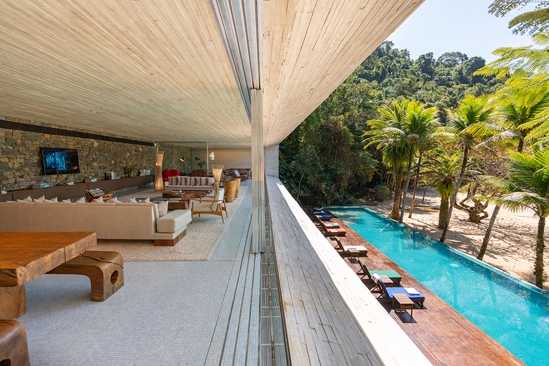 A 52 Acre Brazilian Retreat Only Accessible Via Helicopter Or Boat Seeks 15m N