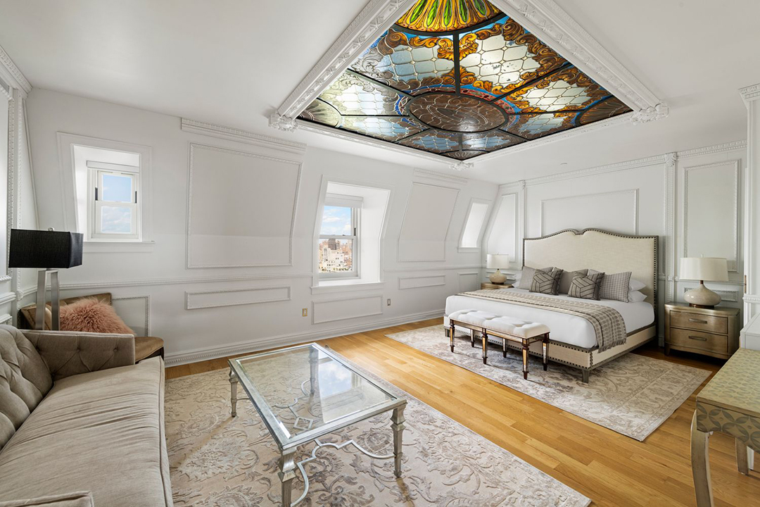 A Majestic Merger Two Adjacent Units List Together For 31 4m At The Plaza Hotel Ocho