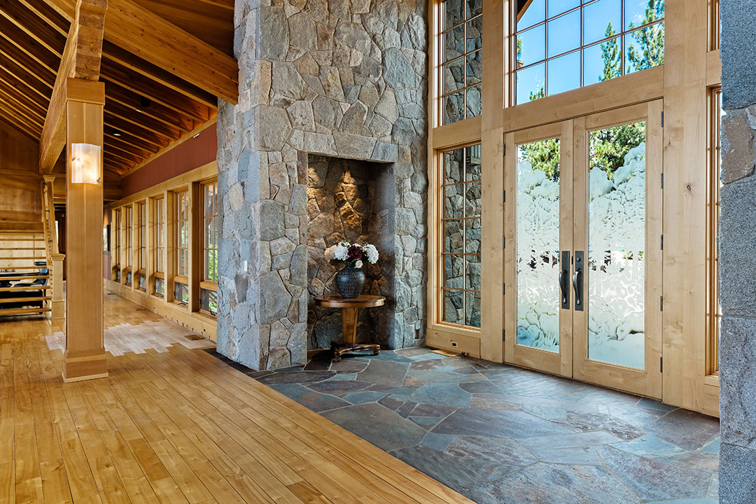 10 Lake Tahoe Retreat