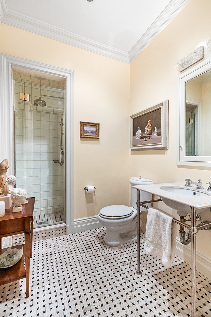 Author Lee Child Lists His Central Park West Co Op For 11m M