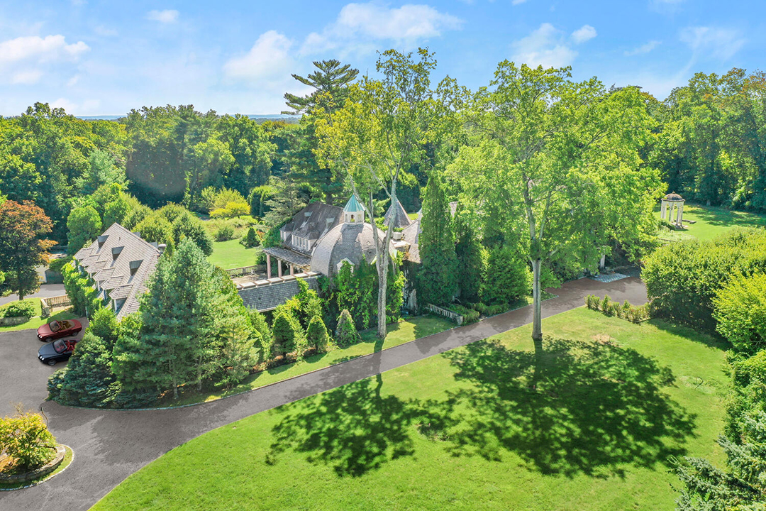 Discover What A 24 5m Listing In Greenwich Ct Looks Like G