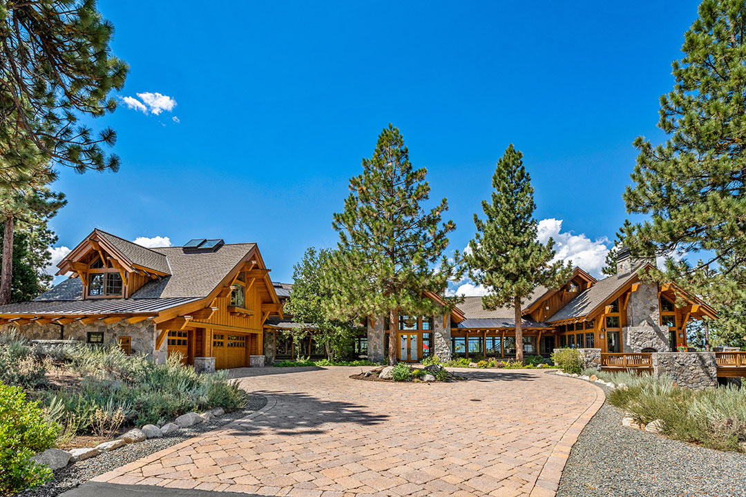 9 Lake Tahoe Retreat