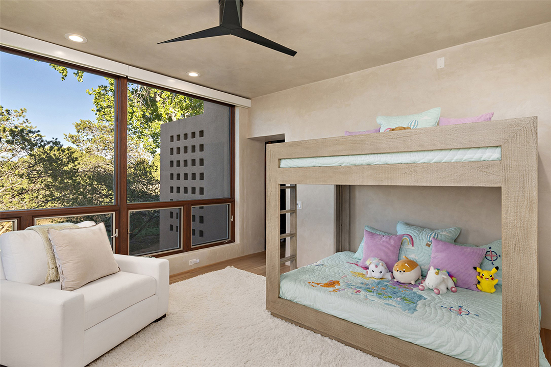 Tour A Contemporary Yet Warm Haven In New Mexico Looking For 3 9m T