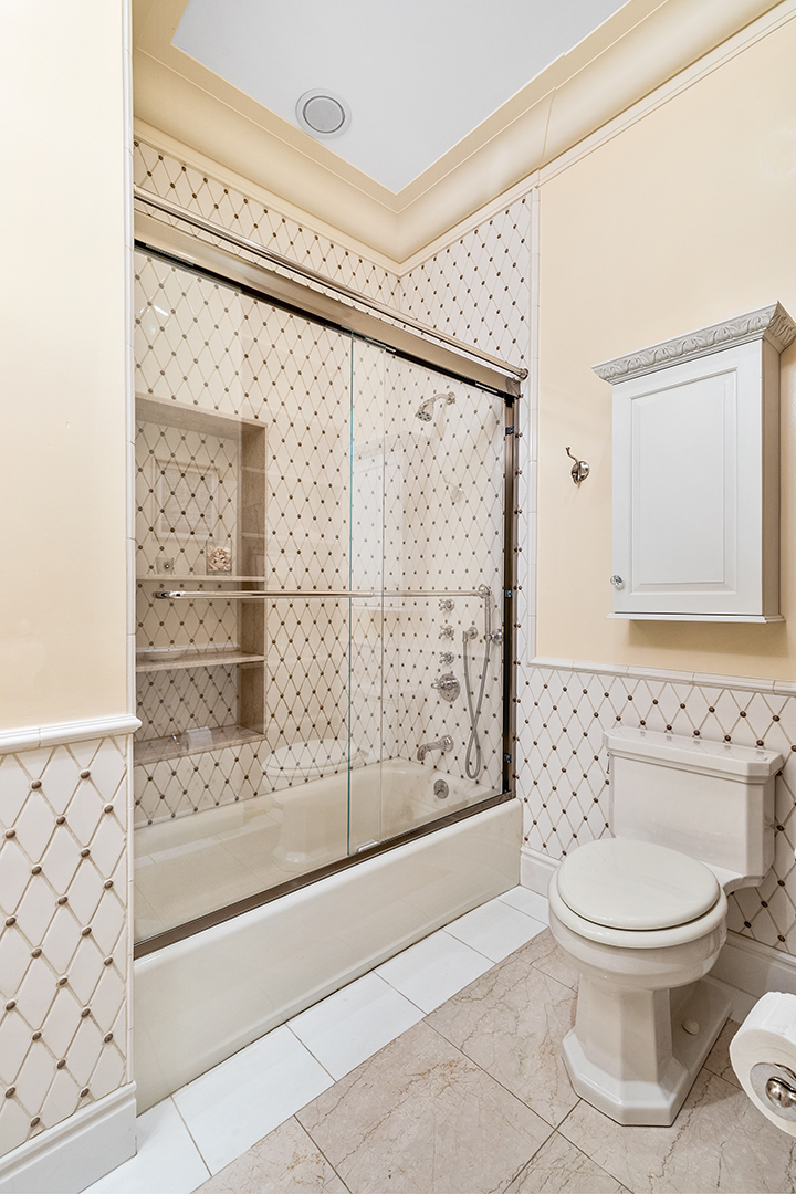 Author Lee Child Lists His Central Park West Co Op For 11m O