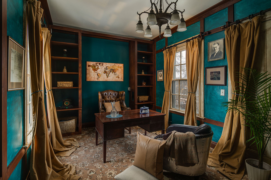 Take A Tour Of A 19th Century Newport Cottage Asking Just Under 4m 31 Old Beach 5 2400x