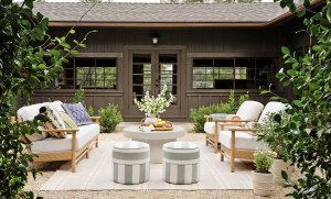 Savor Summer With These 23 Outdoor Furnishings