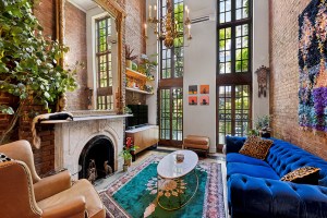 Inside a Boho-Chic Chelsea Townhouse Listed with a Star Agent from Netflix’s ‘Owning Manhattan’