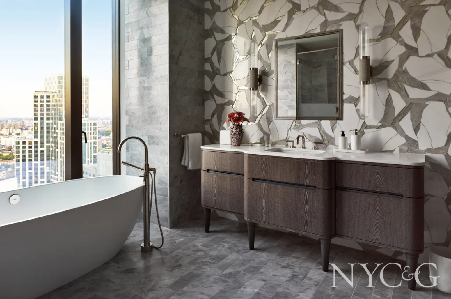 Bold, Brooklyn bathroom