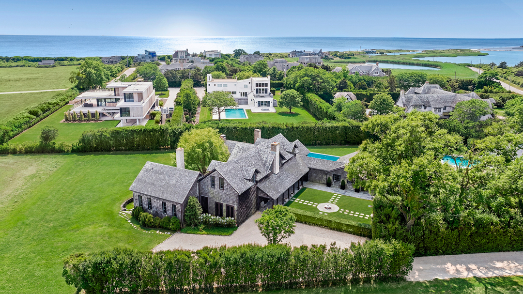 Inside a Shingle-Style Sagaponack Beauty with Designer Interiors Available to Rent This Summer