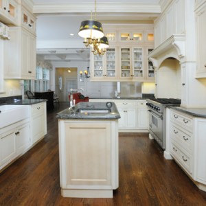 A Sprawling Condo in Greenwich Lists for $3.9M