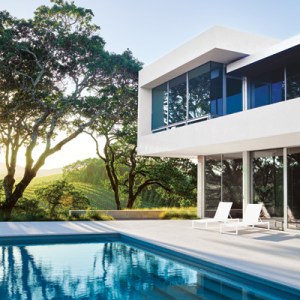 Landscape Designer Bernard Trainor and Swatt | Miers Architects Collaborate on a Sublime Modernist Site