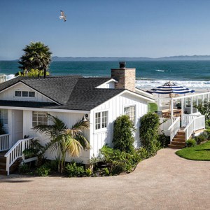 Mila Kunis and Ashton Kutcher Drop $10M Cash for a Beach Retreat
