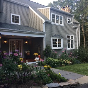 Home Stagers Offer Sage Advice for Fall