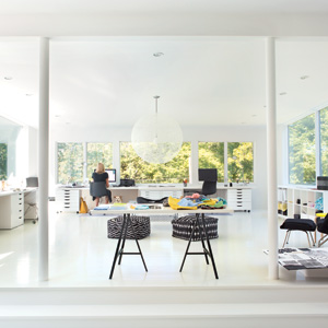 Donna Gorman's Hariri & Hariri-Designed Home Gains a Studio That Delivers Much-needed Work-Home Balance