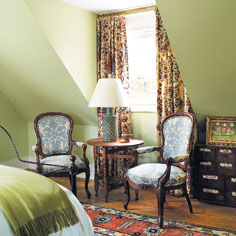 Richard Sinnott mixes colors and patterns to style his Hampton Bays home Image Gallery