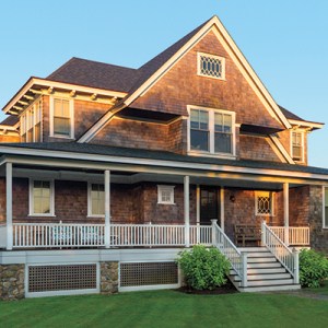 Designer Charlotte Barnes Brings Old Charm to a Rhode Island Home