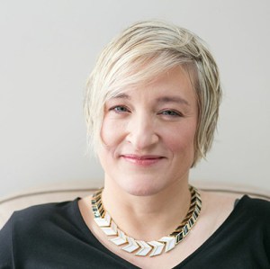 How Aleksandra Scepanovic Went from War Zone Reporting to Working in Luxury Real Estate