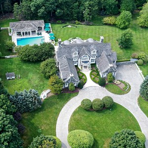 A Greenwich Colonial Made for Entertaining Asks $5.9M