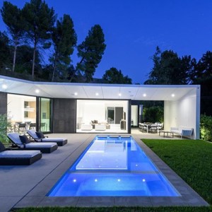 Bobby Flay Shells Out $6.5M for Sweet LA Contemporary