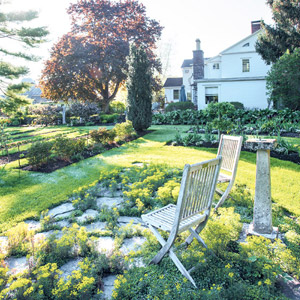 At Old Farm Nursery, a Husband-Wife Team Created a Lush Landscape with an Inventive Hand
