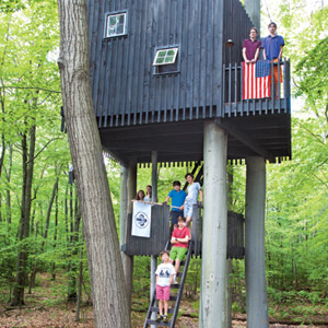 Philip Gorrivan's Treehouse Is a Fantasy Come to Life