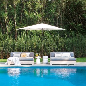 Step Inside a Romantic Contemporary Bridgehampton Home