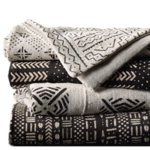 Give Back This Holiday Season With 10 Gift Ideas that Support Charitable Organizations