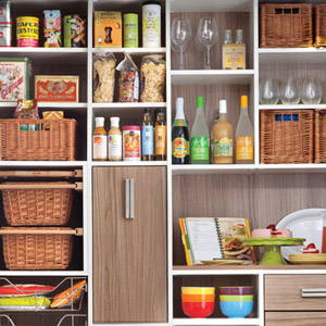 Smart Storage Solutions for a Modern Kitchen