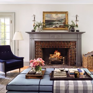 Designer Ashley Darryl Blends Old and New in Her Colonial-Style Stunner