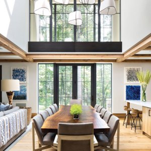 Tour a Contemporary Treehouse-Inspired Retreat