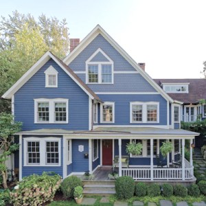 On the Market: 5 Connecticut Homes with Invigorating Color Palettes