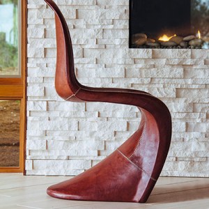 Tour a Warm, Minimalist Retreat in California's Wine Country