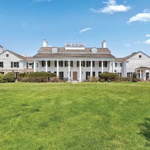 A 3-Bedroom Unit in the Stanford White-Designed Whitfield Estates Asks $2.395M