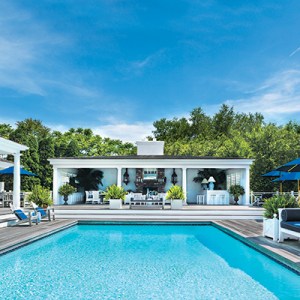 10 Beautiful Pool Houses That Make a Splash