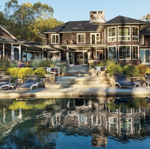 Tour a Renovated Lake House with Breathtaking Views