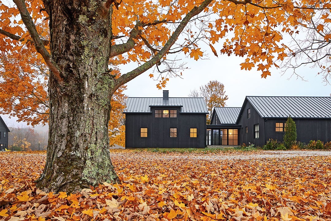 Barn Compound Inside a Three-Barn Living Compound in Litchfield County - Cottages ...