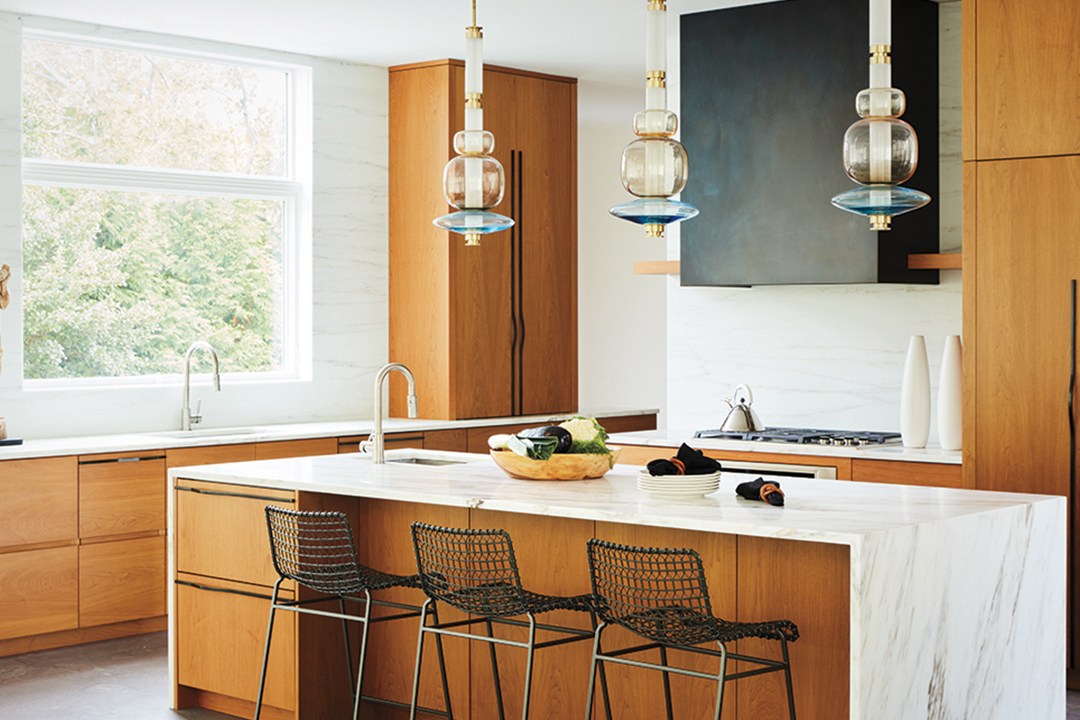 Luxurious Custom Kitchen Designs for 2021 - Cottages & Gardens