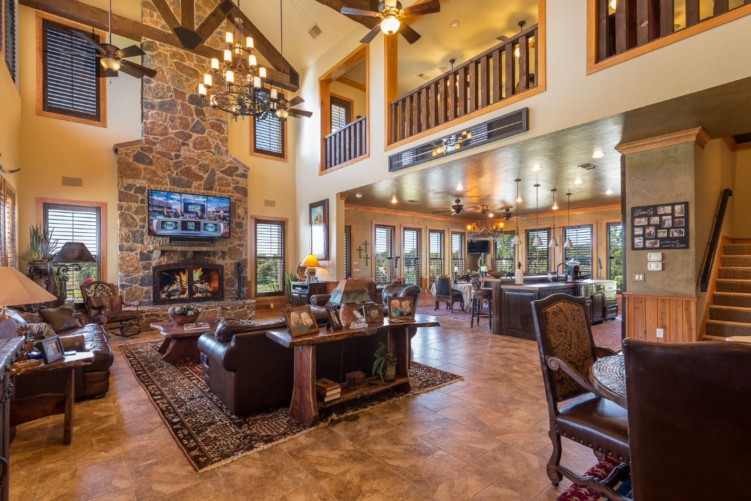 Terry Bradshaw's Custom-Built 744-Acre Ranch Hits the Market Interior View