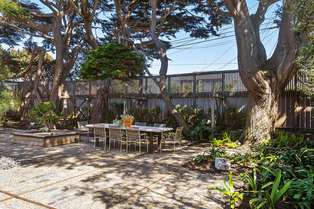 Japanese gardens in a backyard