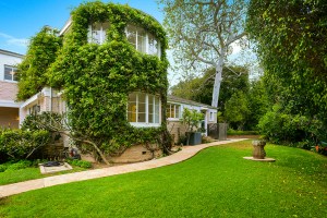 Los Angeles home covered in ivy