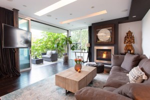 Stunning Living Room from Actress Awkwafina Scoops Up a Tranquil West Hollywood Retreat