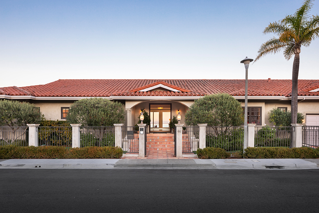 Mediterranean style exterior