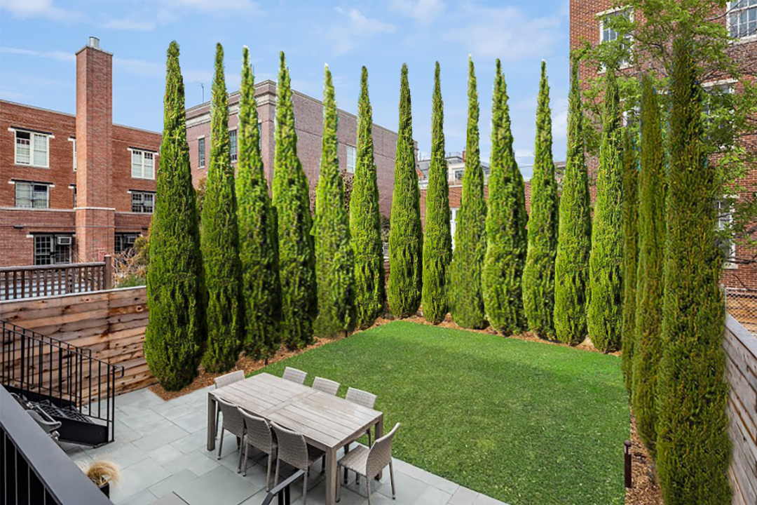 A 187-Year-Old Brooklyn Townhouse Wants $10M Cool Garden