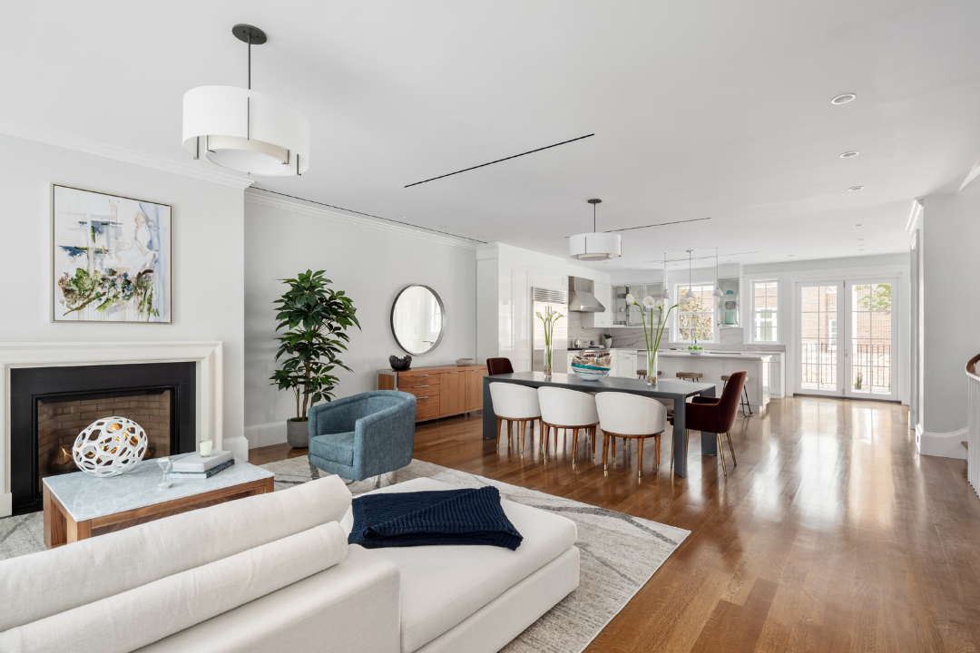 A 187-Year-Old Brooklyn Townhouse Wants $10M Living Room