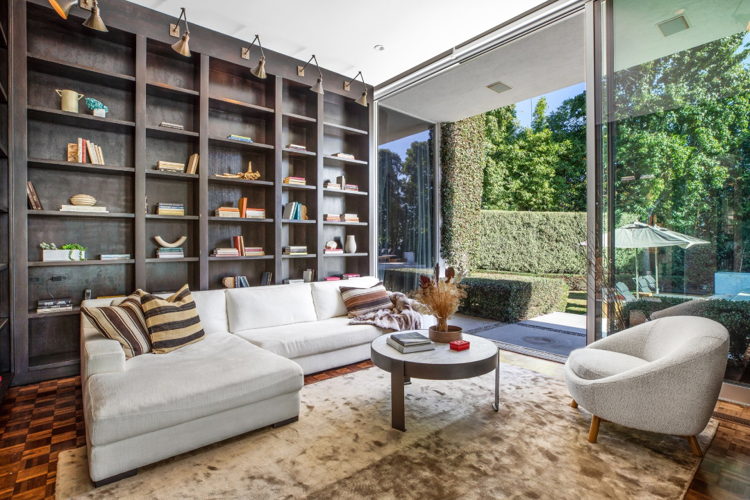 Ellen DeGeneres Former Midcentury Home Is Up for Rent Library