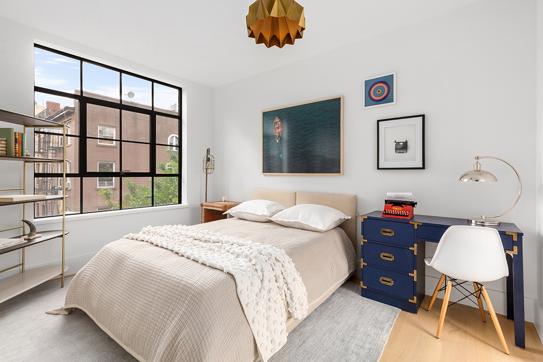 Bedroom in a Carroll Gardens Contemporary Townhouse