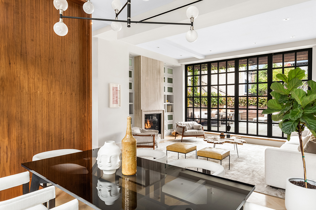 Dining room in a Carroll Gardens Contemporary Townhouse