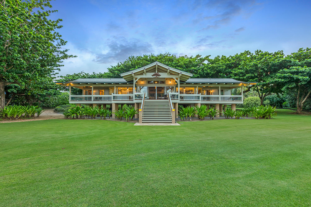 Exterior of Craig T Nelson's Kauai home