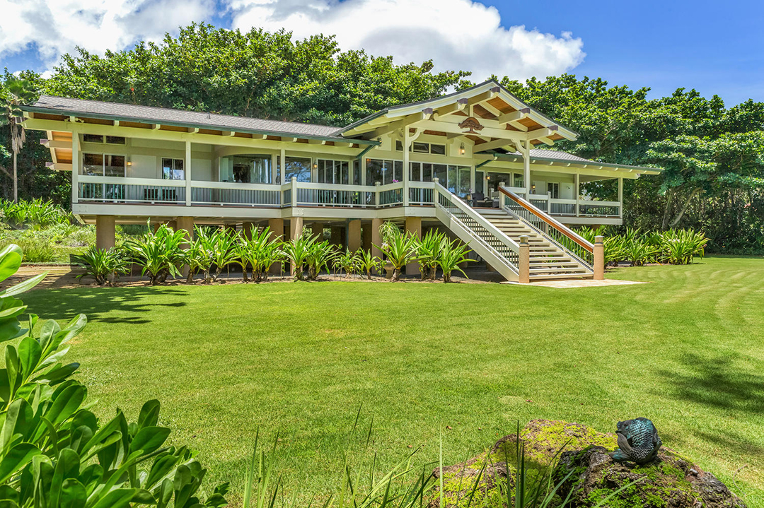 Exterior of Craig T Nelson's Kauai home